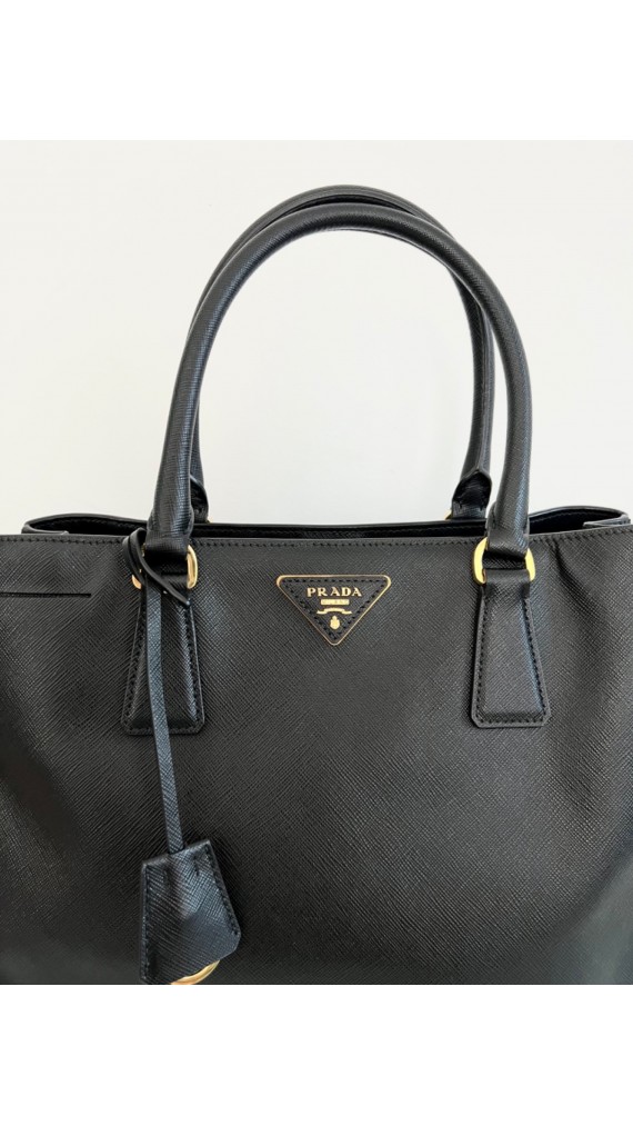 Prada Saffiano Galleria Bag
