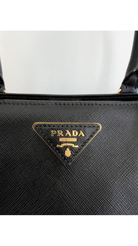 Prada Saffiano Galleria Bag