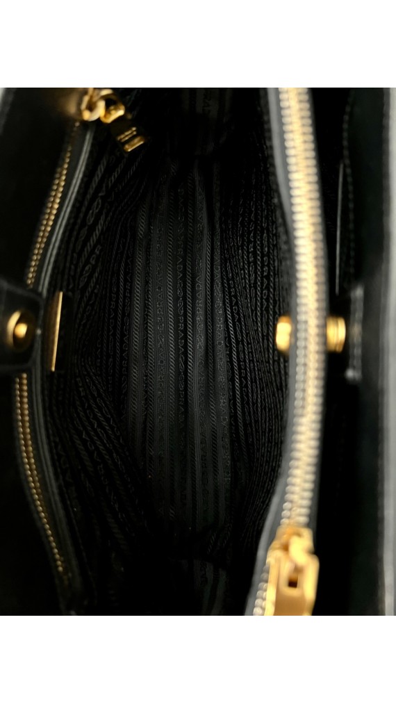 Prada Saffiano Galleria Bag