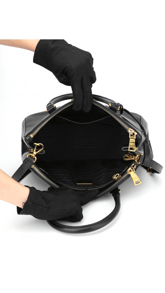 Prada Saffiano Galleria Shoulder Bag
