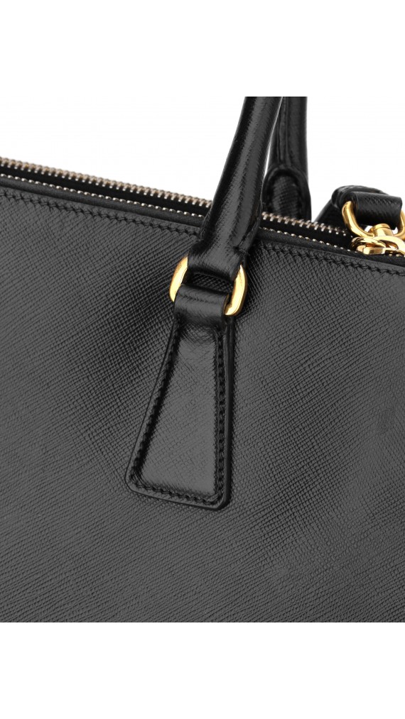 Prada Saffiano Galleria Shoulder Bag