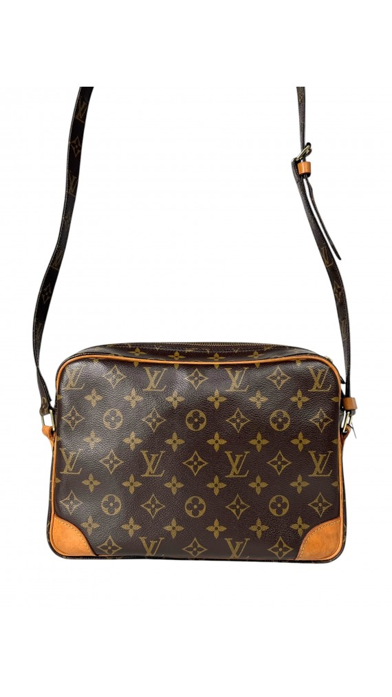 Louis Vuitton Monogram Amazone Crossbody Bag