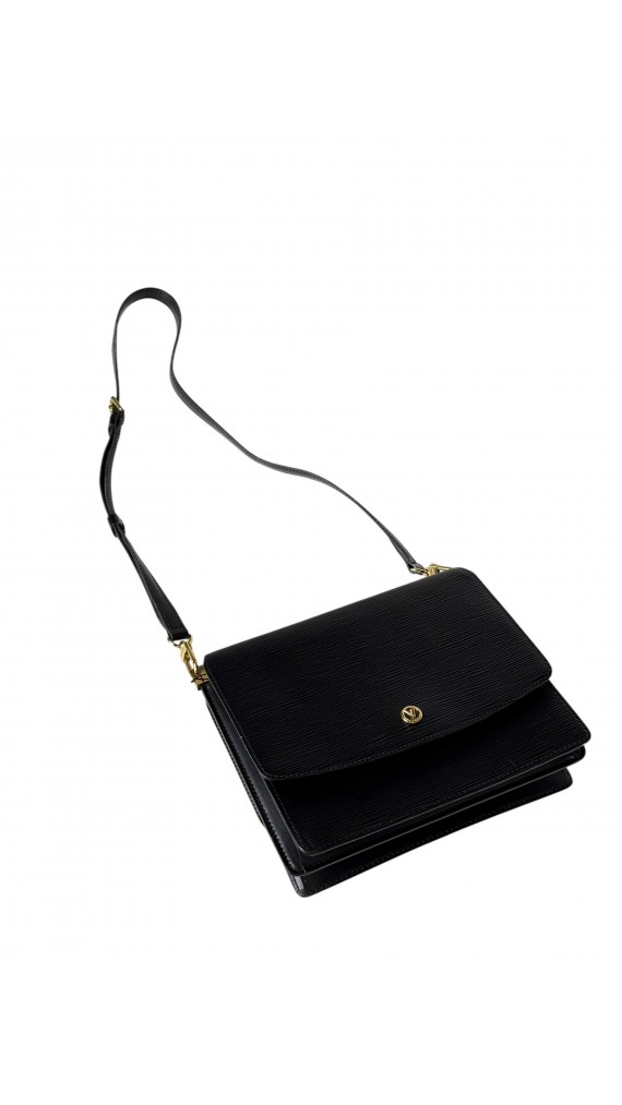 Louis Vuitton Epi Leather Flap Bag i Sort