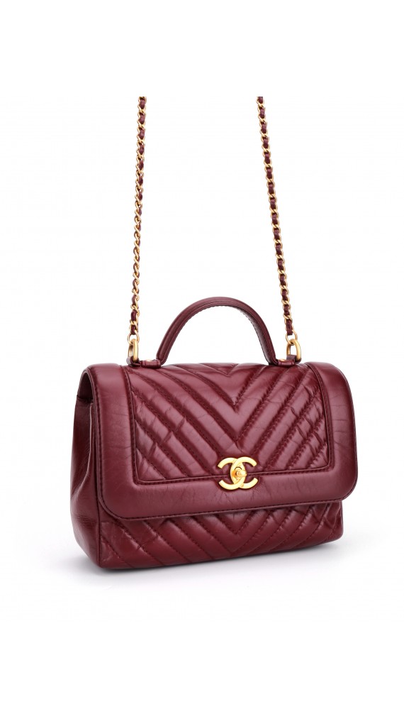 Vintage Chanel Chevron Burgunder Shoulder bag