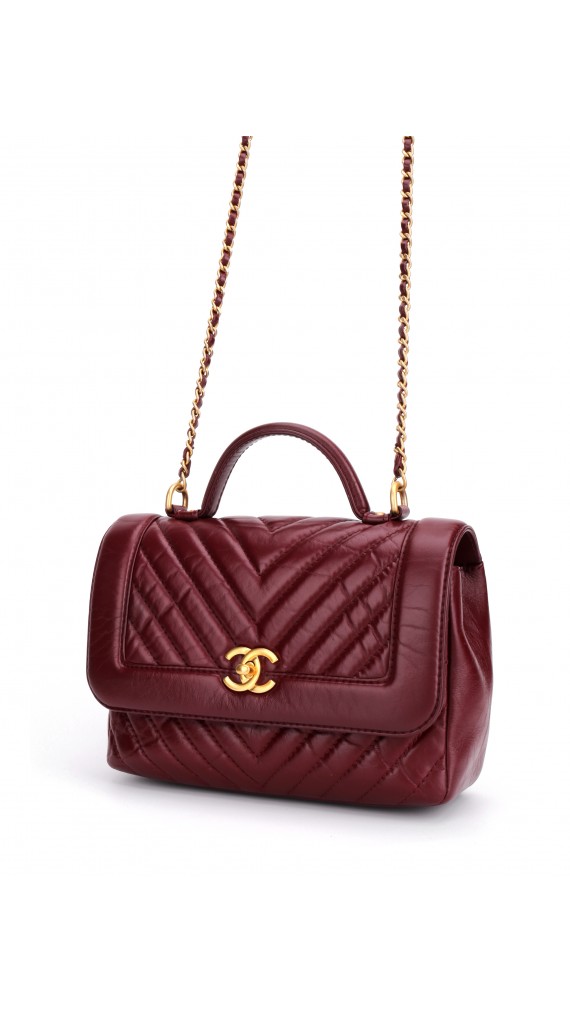 Vintage Chanel Chevron Burgunder Shoulder bag