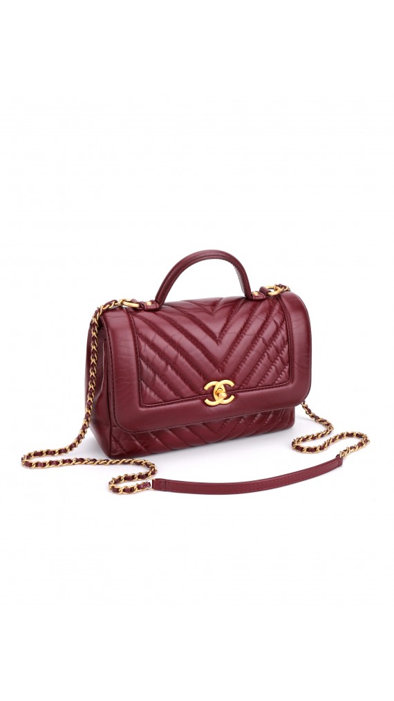 Vintage Chanel Chevron Burgunder Shoulder bag