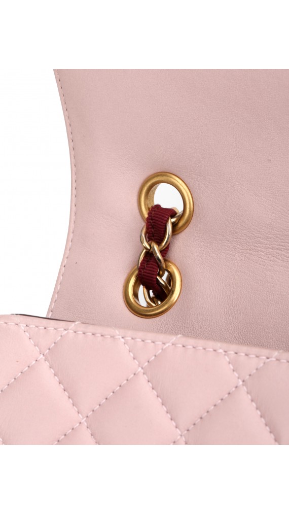 Chanel Medium Rose Lammeskinn Shoulder Bag