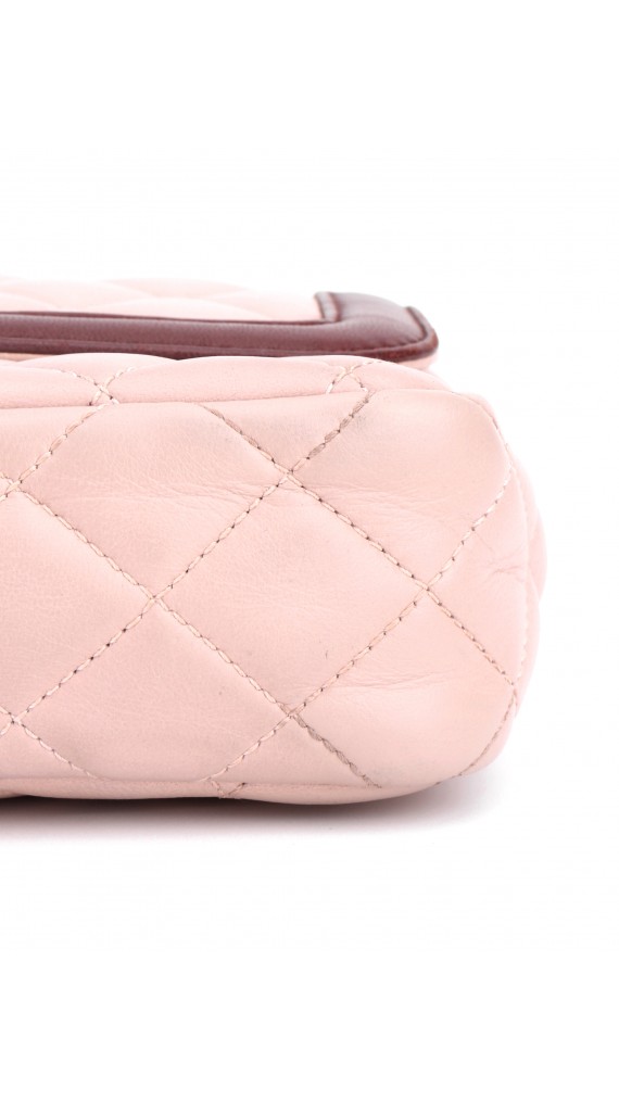 Chanel Medium Rose Lammeskinn Shoulder Bag