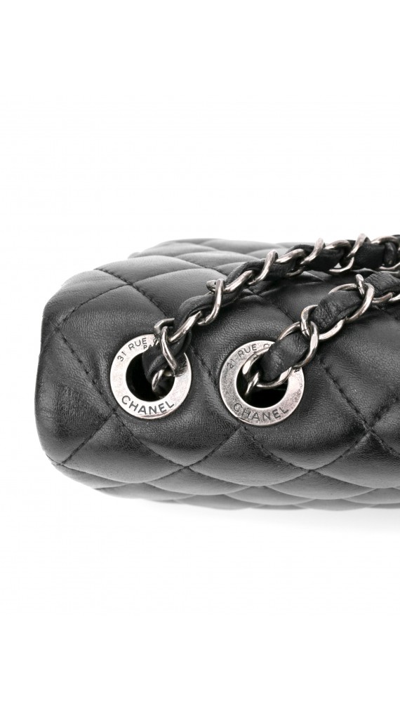 Chanel Classic Flap Bag Size Medium SHW