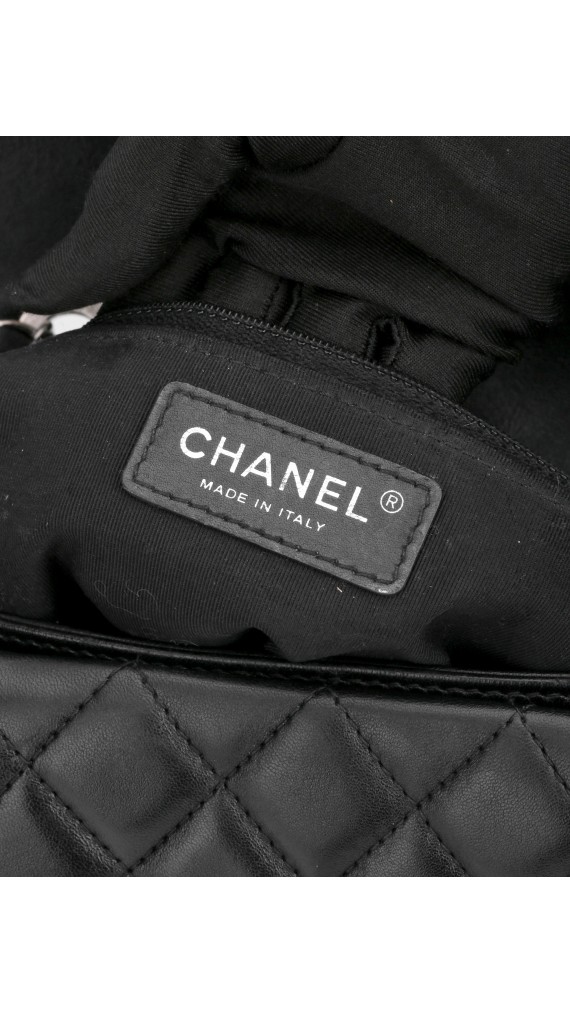 Chanel Classic Flap Bag Size Medium SHW
