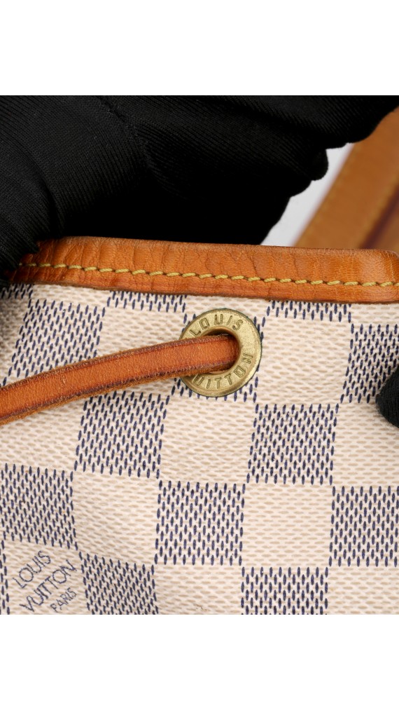 Louis Vuitton Damier Nóe Shoulder Bag