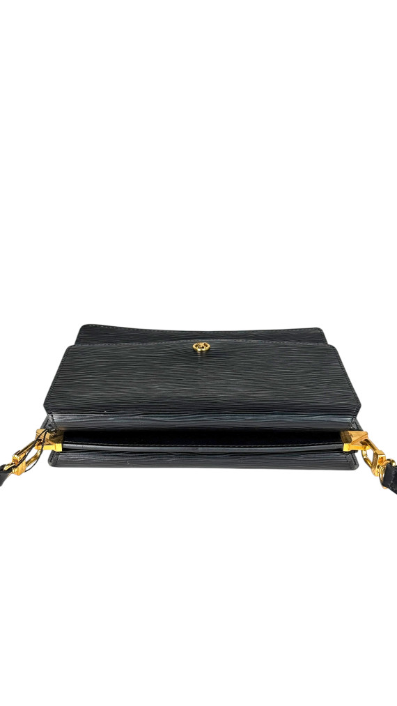 Louis Vuitton Epi Shoulder Bag