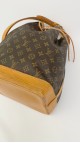 Louis Vuitton Noé GM Shoulder Bag