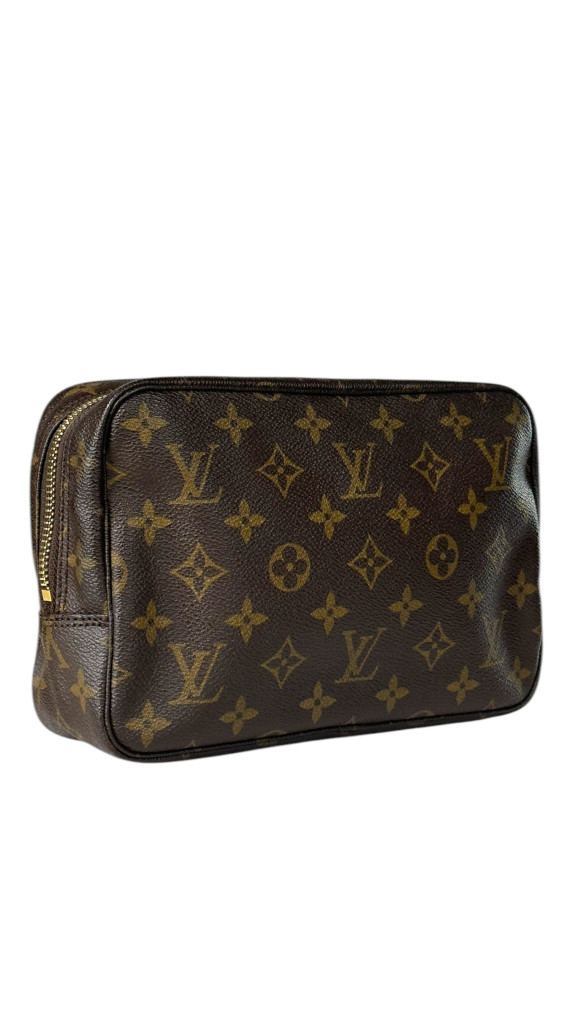 Louis Vuitton Trousse Toilette monogram