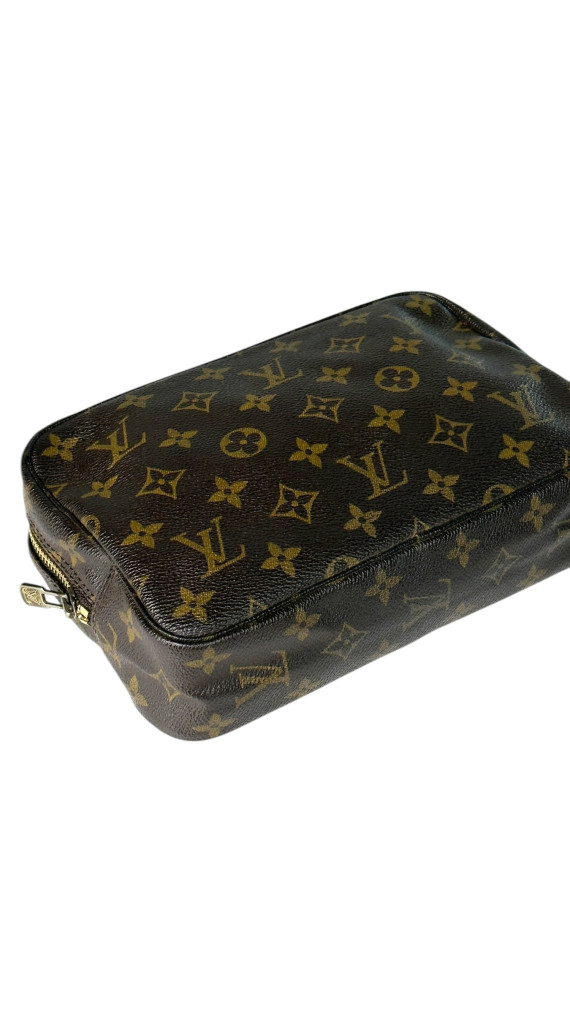 Louis Vuitton Trousse Toilette monogram