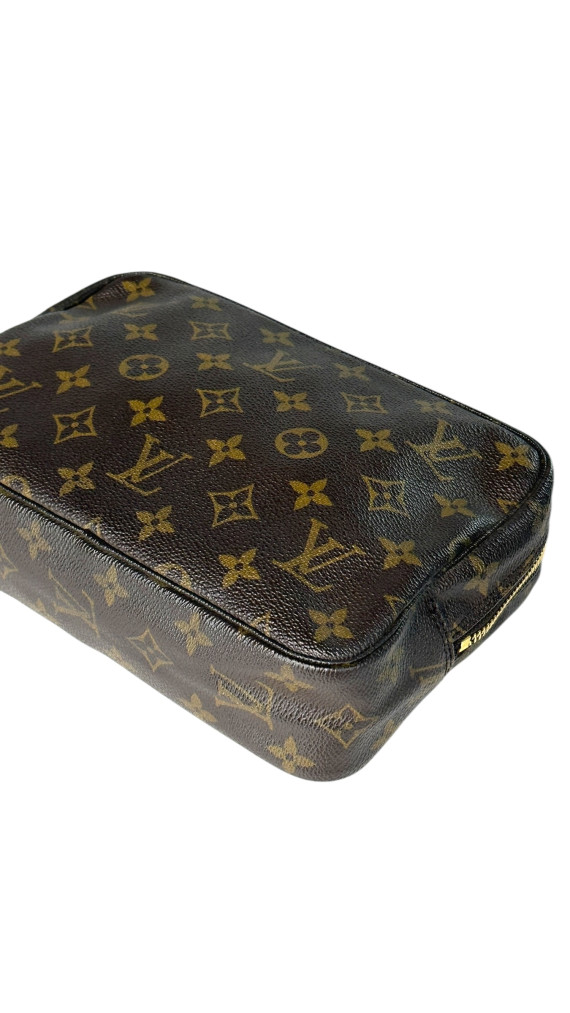 Louis Vuitton Trousse Toilette monogram