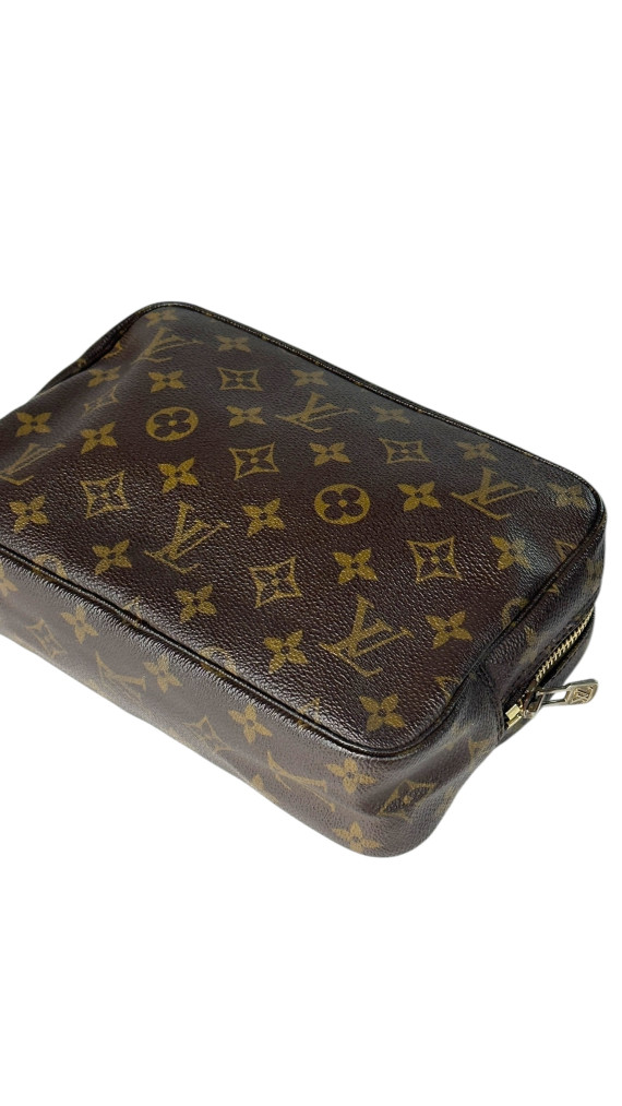 Louis Vuitton Trousse Toilette monogram