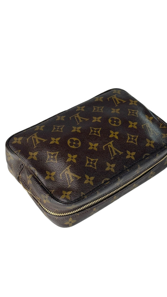 Louis Vuitton Trousse Toilette monogram