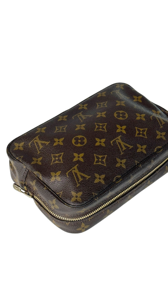 Louis Vuitton Trousse Toilette monogram