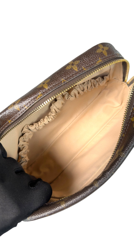 Louis Vuitton Trousse Toilette monogram