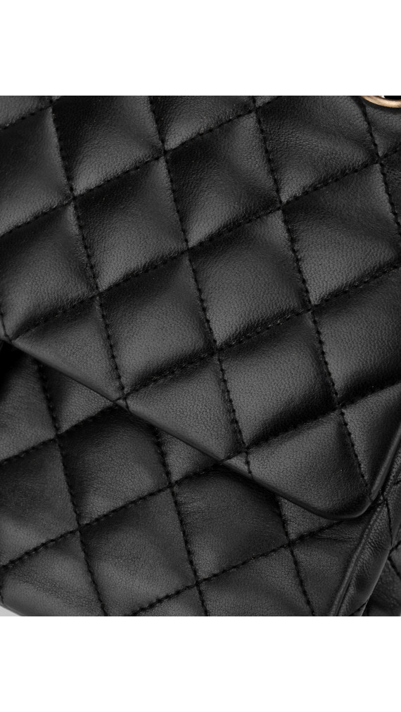 Chanel Classic Double Flap Bag Size Medium