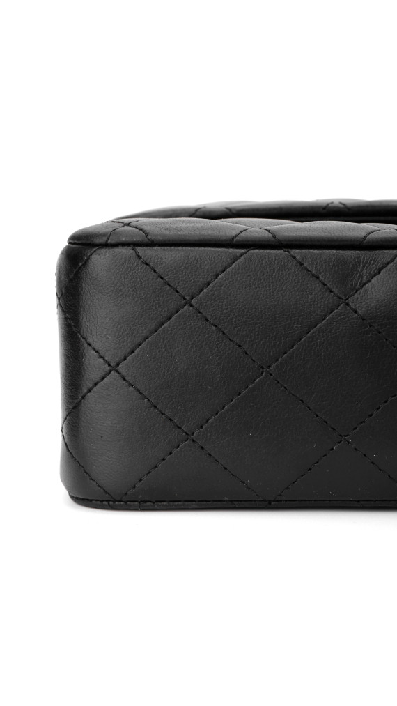 Chanel Classic Double Flap Bag Size Medium