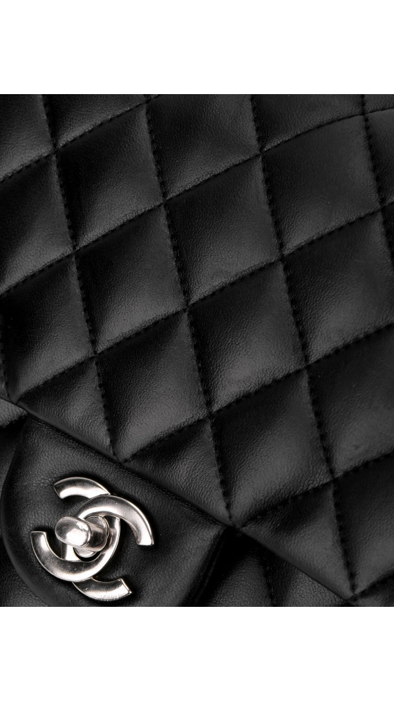 Chanel Classic Double Flap Medium SHW