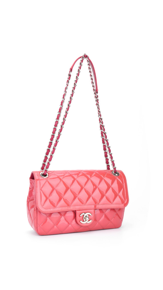 Chanel Classic Flap Bag Medium i Patent Leather