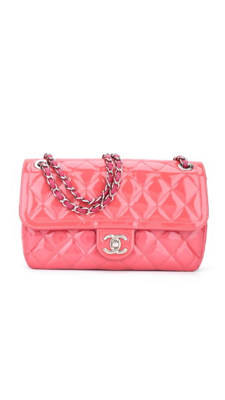 Chanel Classic Flap Bag Medium i Patent Leather