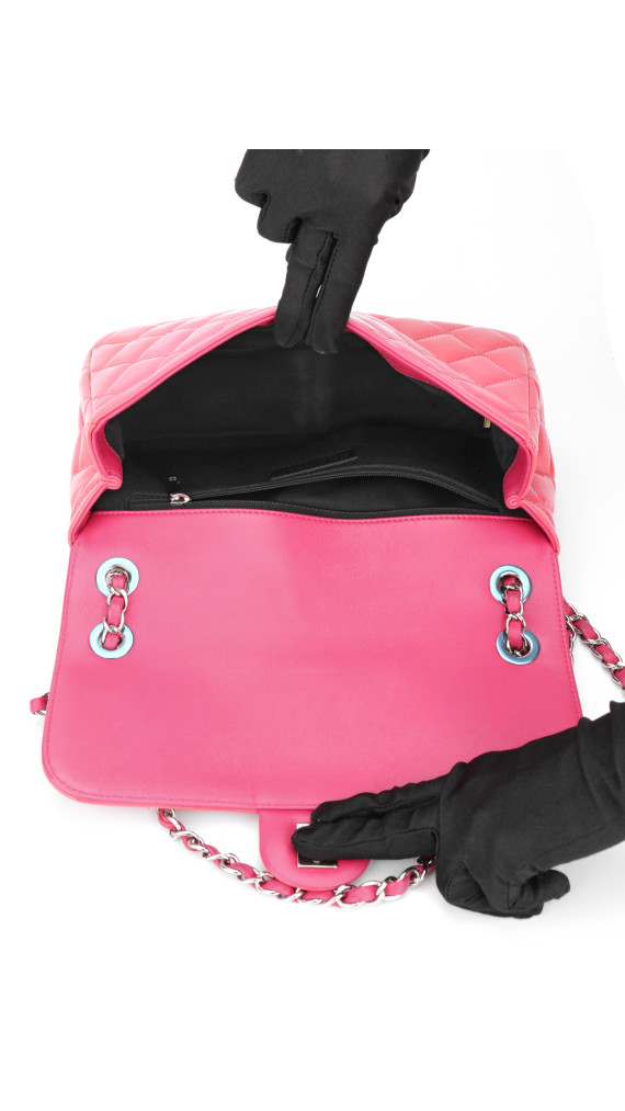 Chanel Classic Flap Bag Medium i Patent Leather