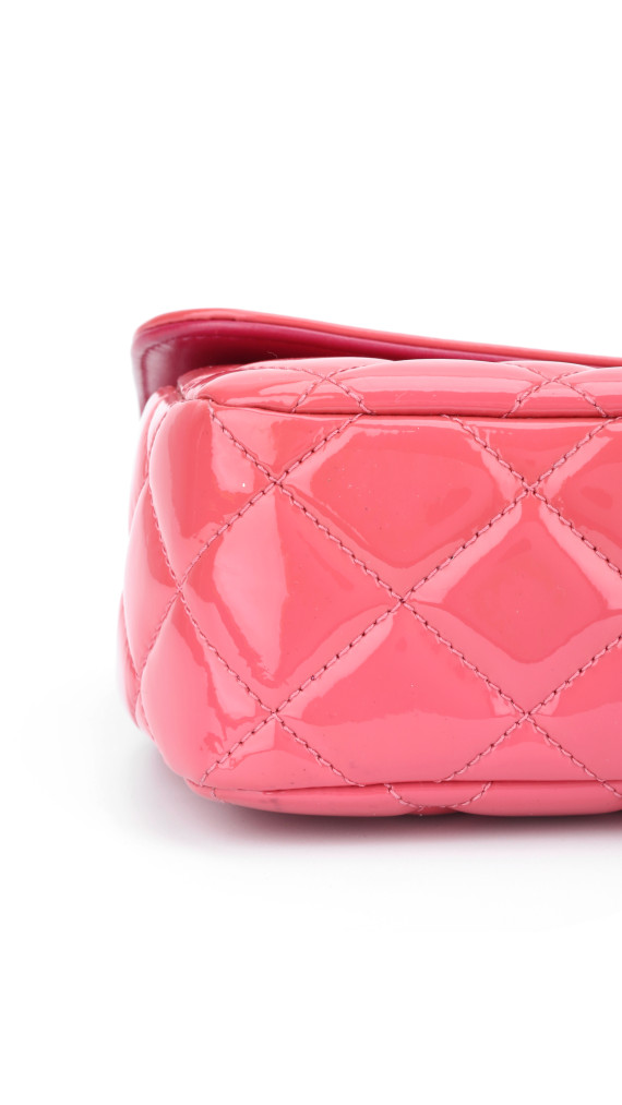 Chanel Classic Single Flap Bag Medium i Patent Leather