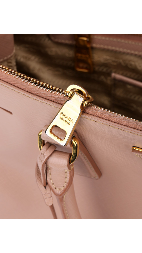 Prada Saffiano Bag Size Medium