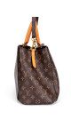 Louis Vuitton Montaigne GM Shoulder Bag