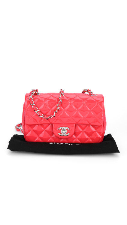 Chanel Classic Flap Size Mini Shoulder Bag