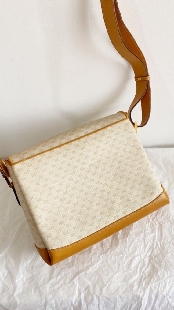 Gucci vintage canvas crossbody bag