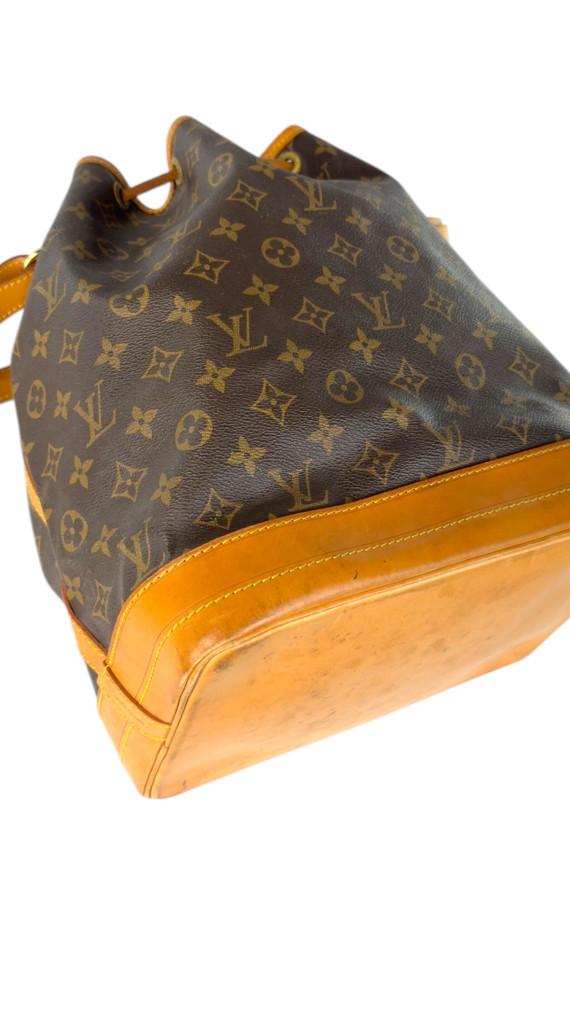 Louis Vuitton Noé Shoulder Bag
