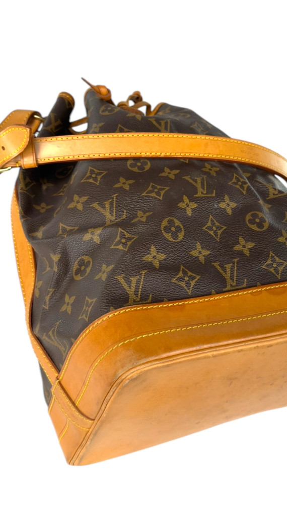 Louis Vuitton Noé Shoulder Bag