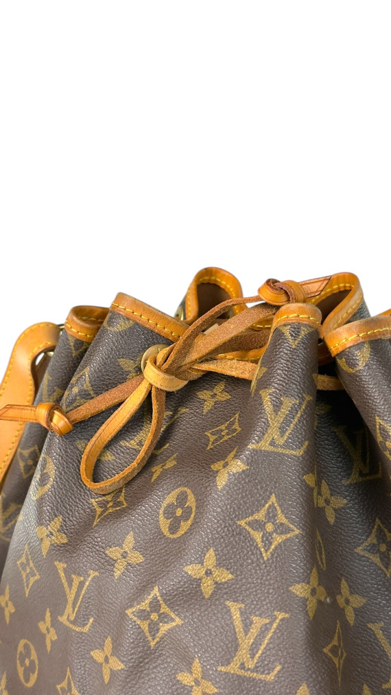 Louis Vuitton Noé Shoulder Bag