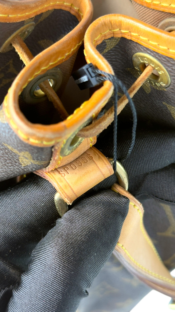 Louis Vuitton Noé Shoulder Bag