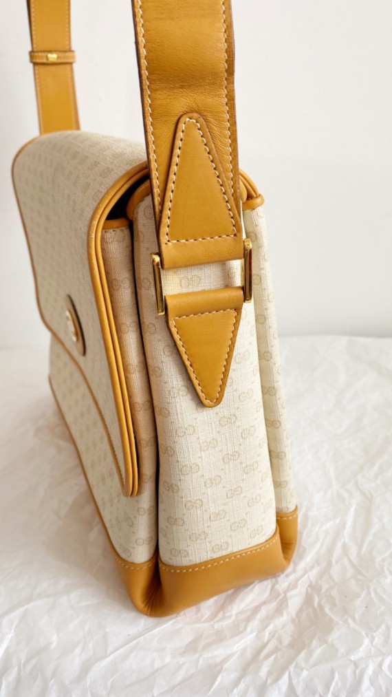 Gucci vintage canvas crossbody bag