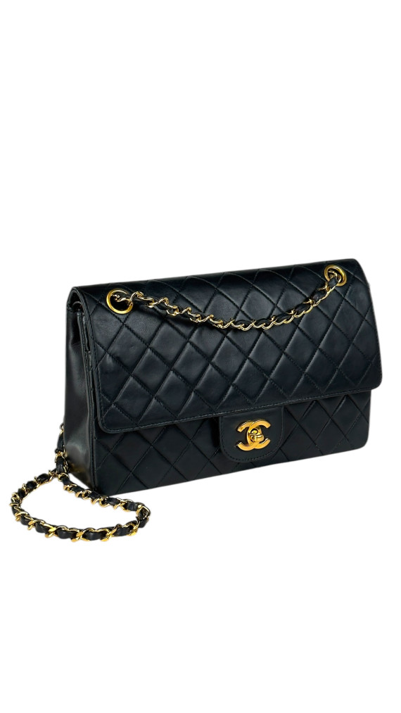 Chanel Classic Double Flap Bag Medium