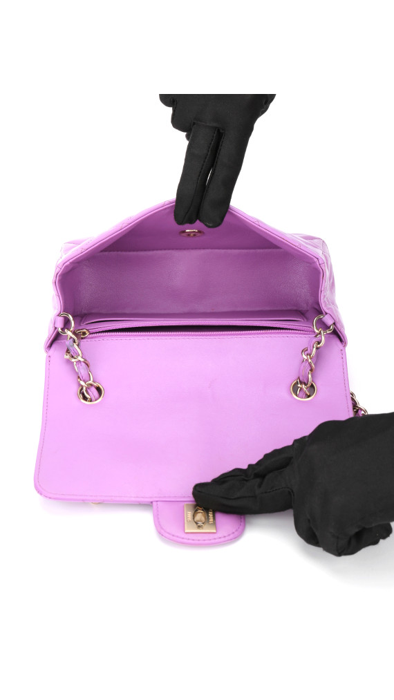 Chanel Klassisk Small Flap Lavendel Patent Leather