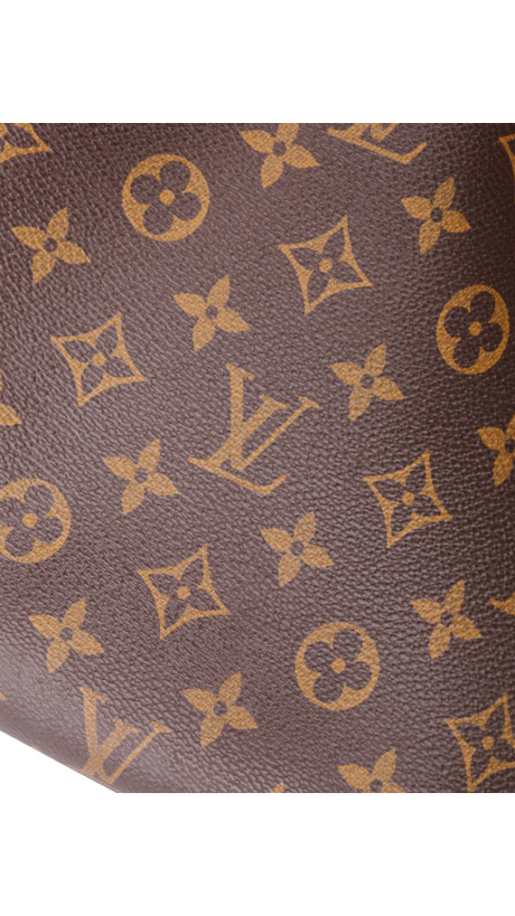 Louis Vuitton Montaigne MM Shoulder Bag