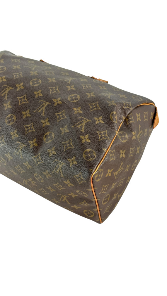 Louis Vuitton Speedy Size 35
