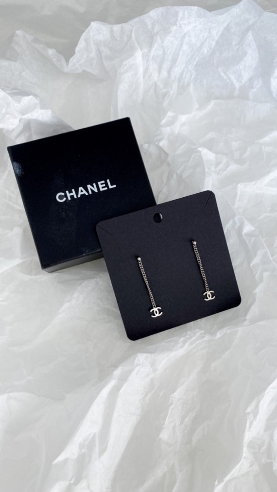 Chanel øredobber