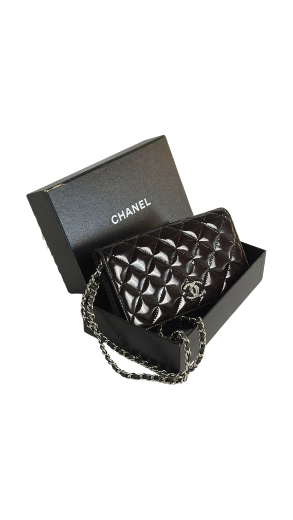 Chanel Lommebok i Patent Leather