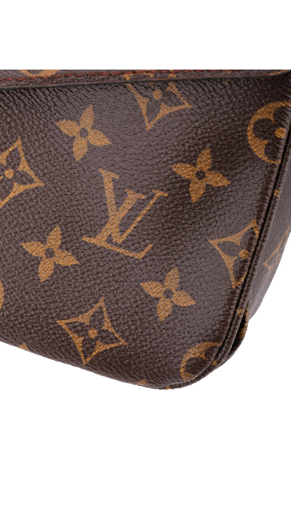 Louis Vuitton Métis Monogram Shoulder Bag