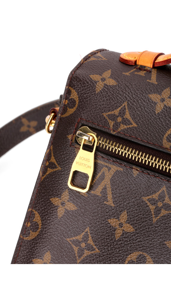 Louis Vuitton Métis Monogram Shoulder Bag