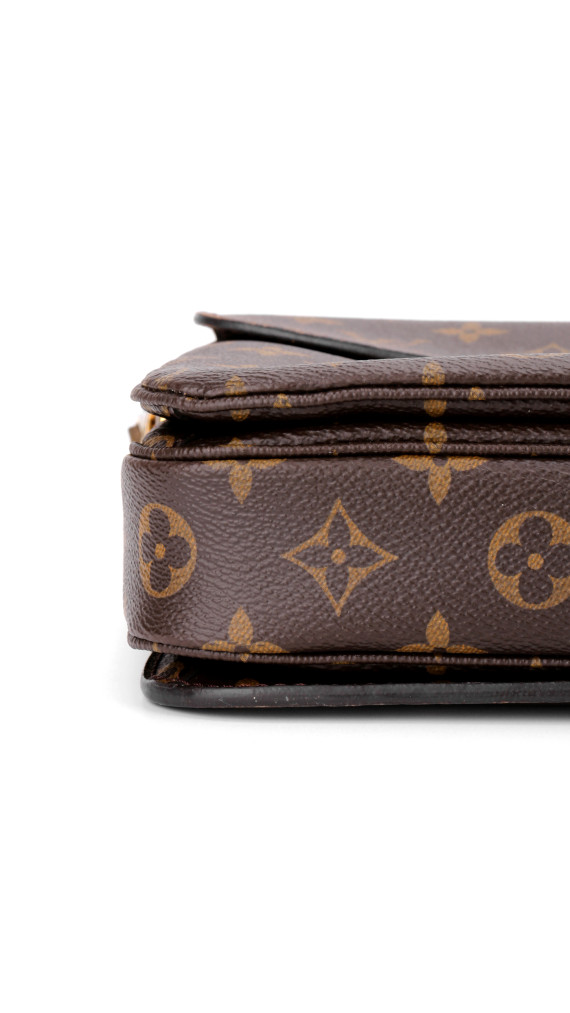 Louis Vuitton Métis Monogram Shoulder Bag
