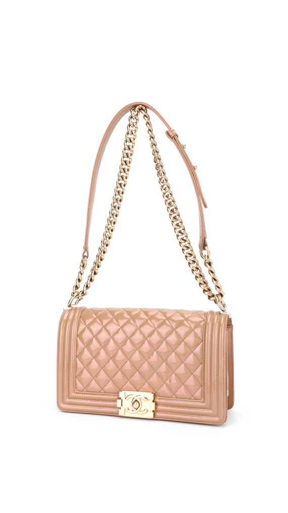 Chanel Le Boy Shoulder Bag Size Medium i Patent Leather